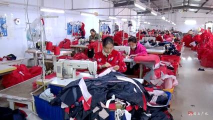 馬坪工業經濟高質量發展系列報道之三 銳特運動服飾——匠心獨運，以精工品質鑄就“美美噠”校服新標桿